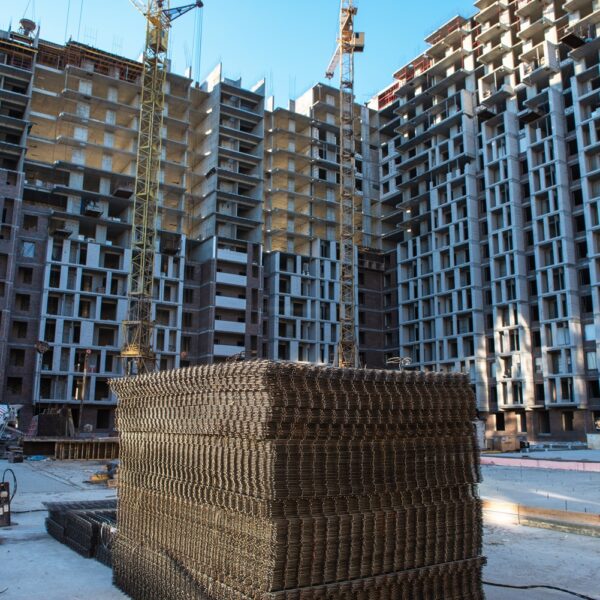 Popyt spadł i deweloperzy muszą walczyć o klienta